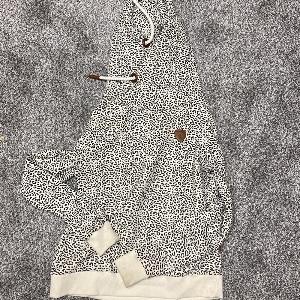 Wanakome leopard print sweatshirt